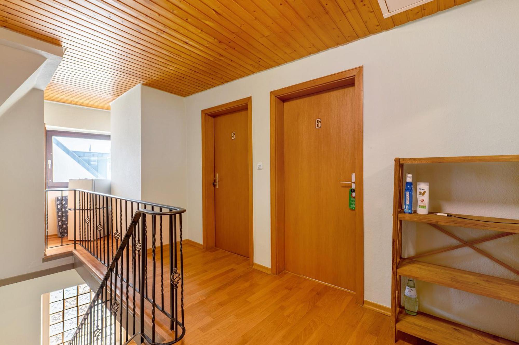 Bed And Breakfast St Wendel Pruem Bagian luar foto