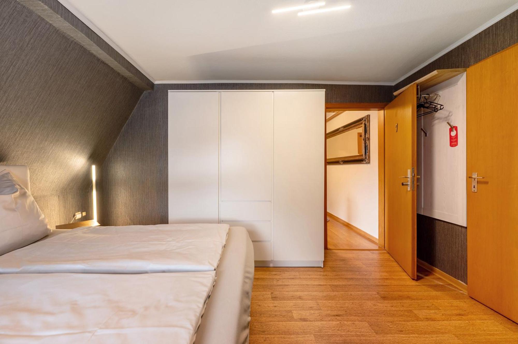 Bed And Breakfast St Wendel Pruem Bagian luar foto