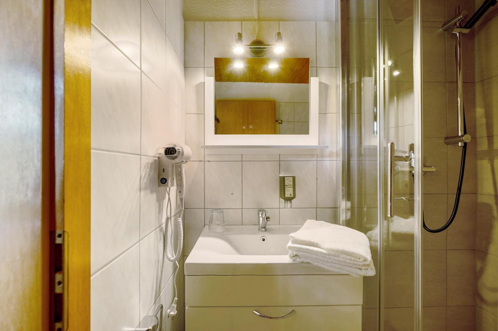 Bed And Breakfast St Wendel Pruem Bagian luar foto