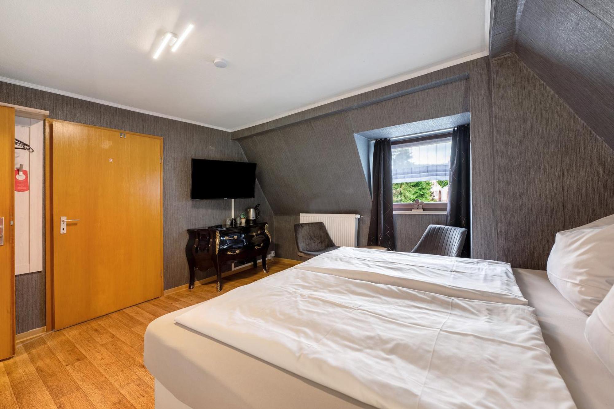 Bed And Breakfast St Wendel Pruem Bagian luar foto