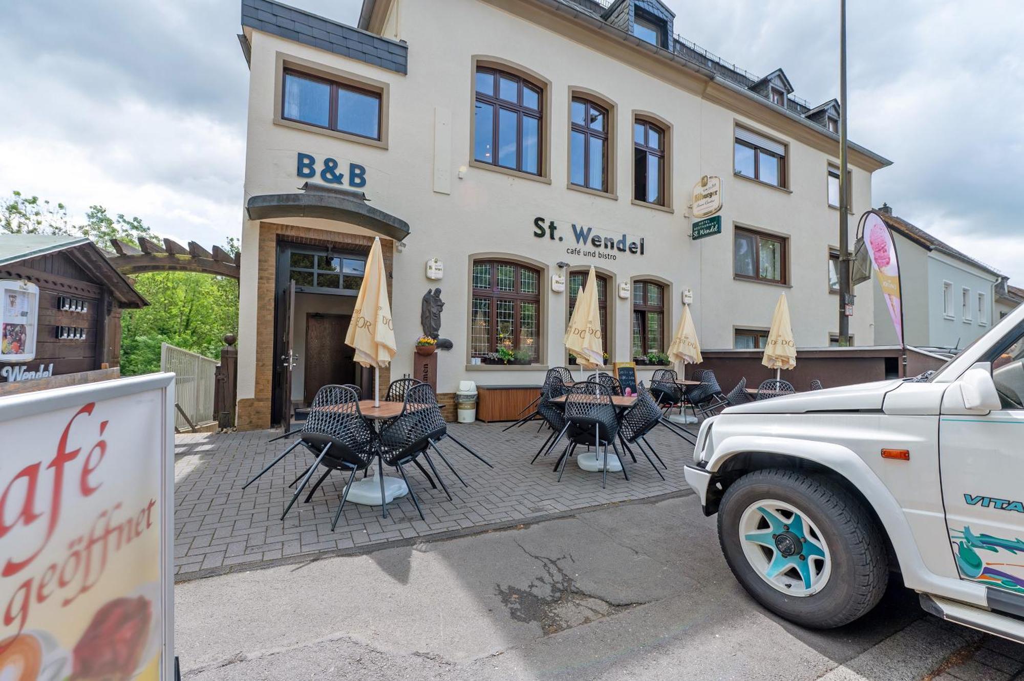Bed And Breakfast St Wendel Pruem Bagian luar foto